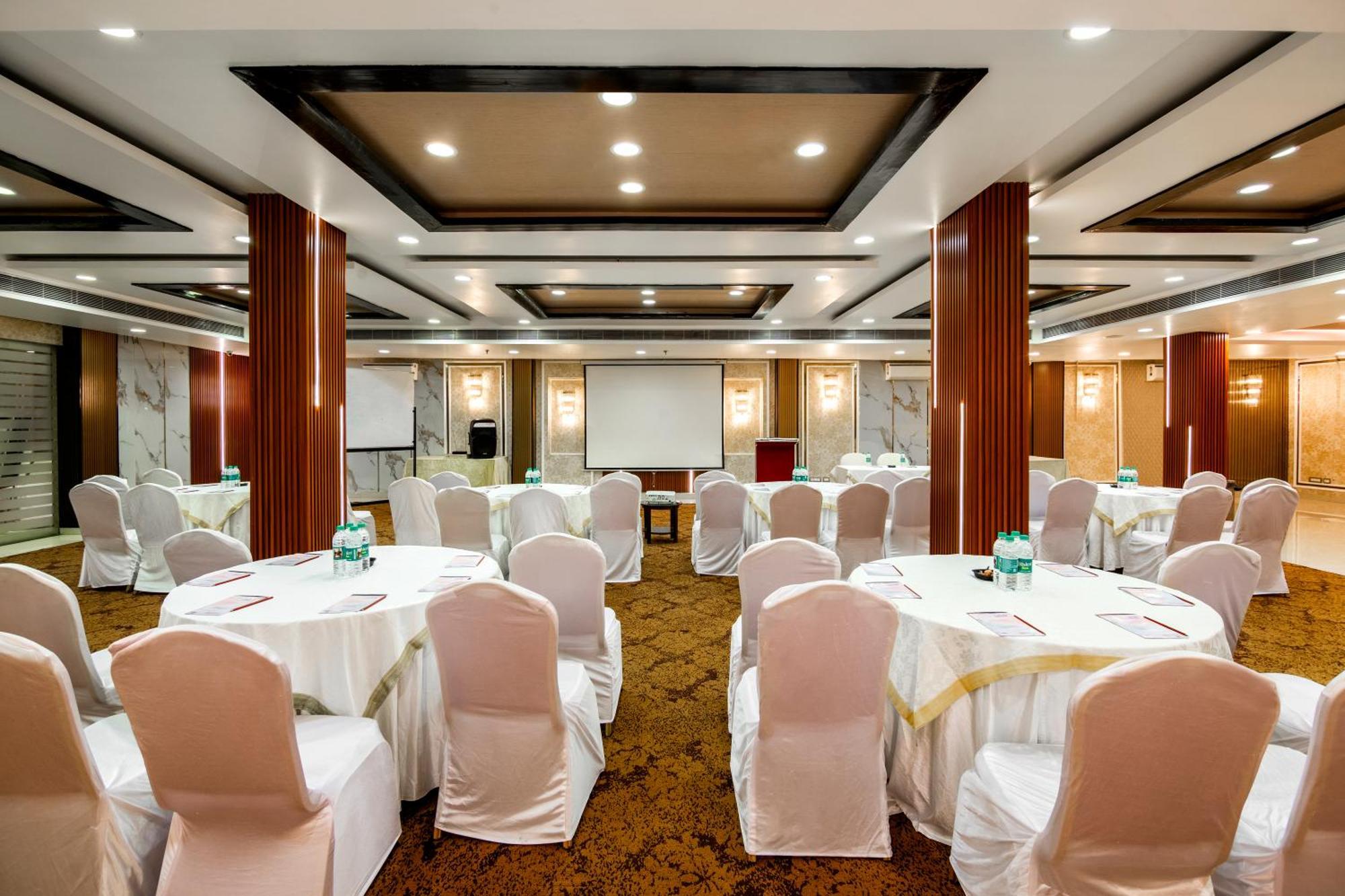 The Grand Orion - Kailash Colony Nueva Delhi Exterior foto